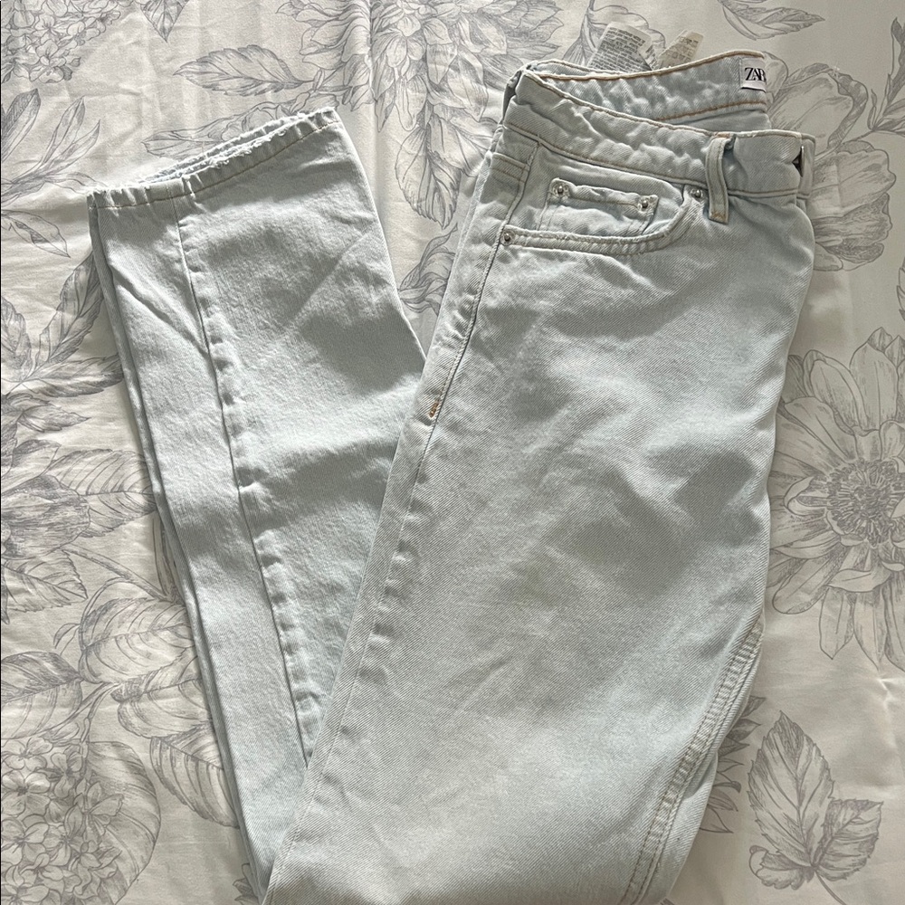 Zara Light Blue Denim Jeans